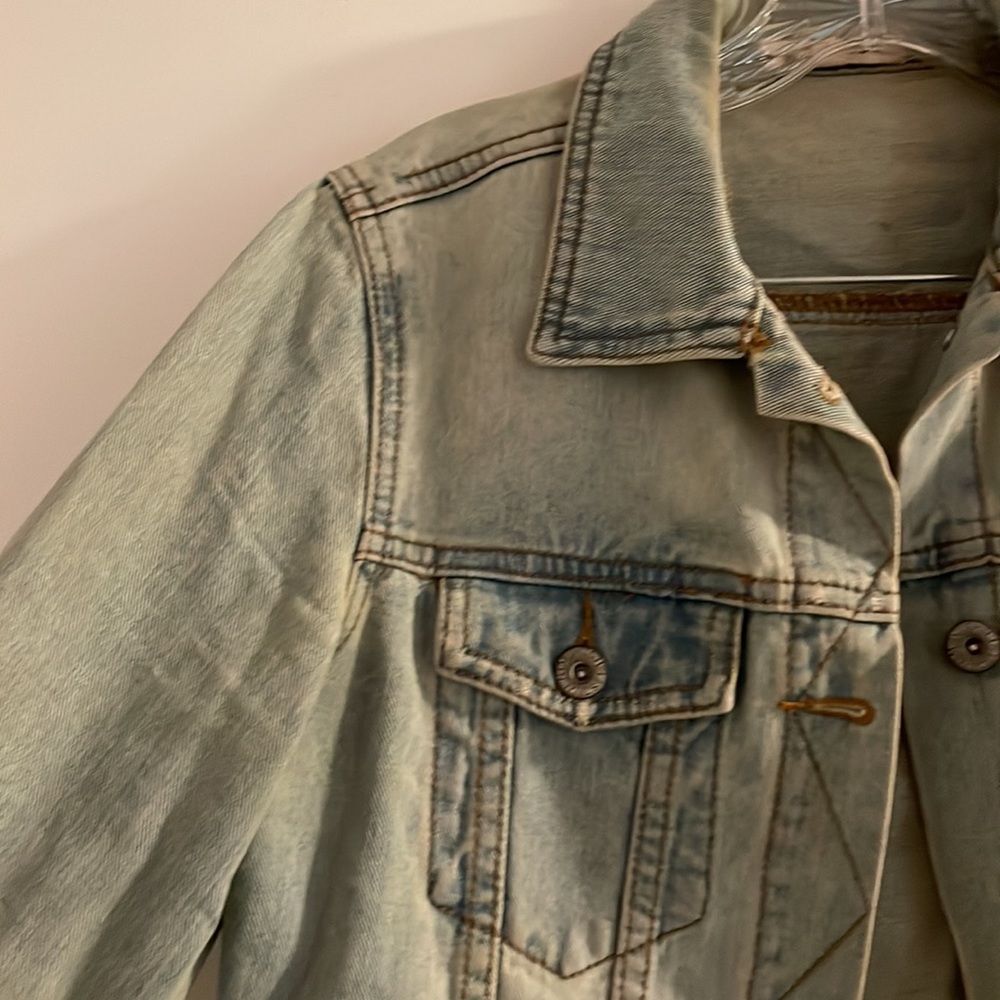 Jean jacket! - Picture 2 of 3